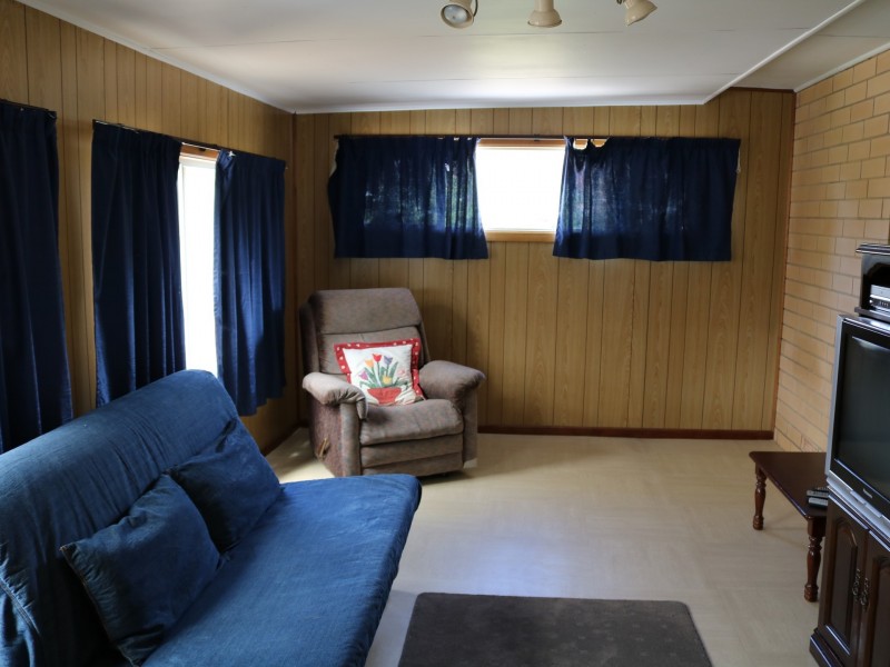 11 Curramulka Road, Port Vincent SA 5581