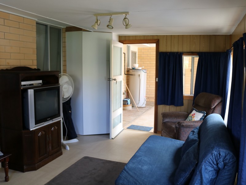 11 Curramulka Road, Port Vincent SA 5581