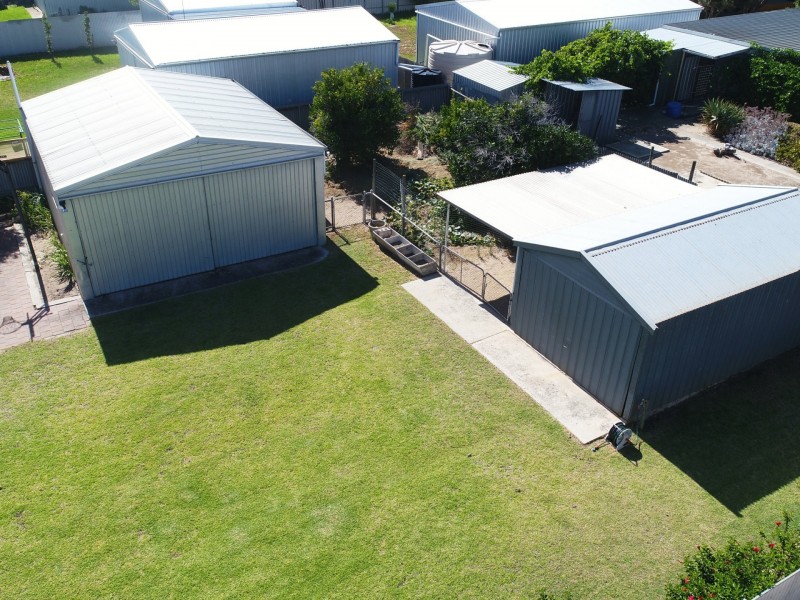 11 Curramulka Road, Port Vincent SA 5581