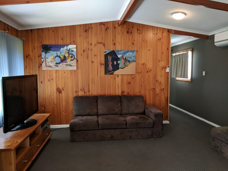 1 Luxmore Street, Port Vincent SA 5581