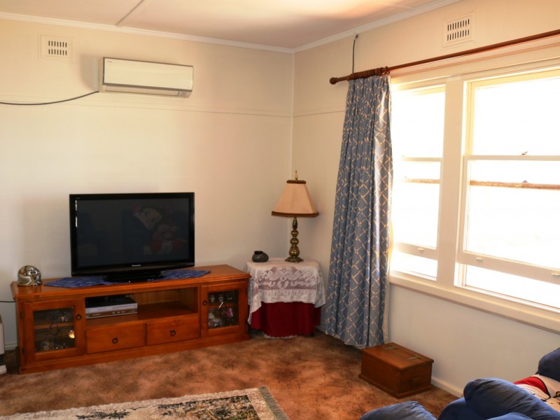 8 Eldon Street, Maitland SA 5573