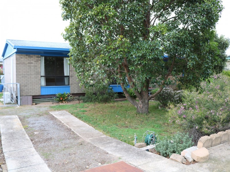 10 Chester Avenue, Port Vincent SA 5581