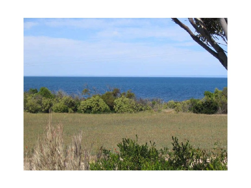 13 Eva Crescent, Port Julia SA 5575