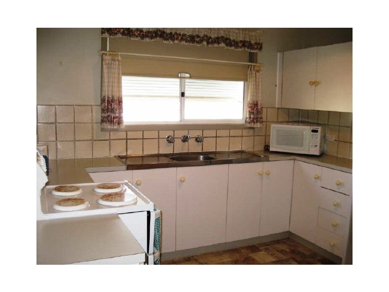 34 Curramulka Rd, Port Vincent SA 5581