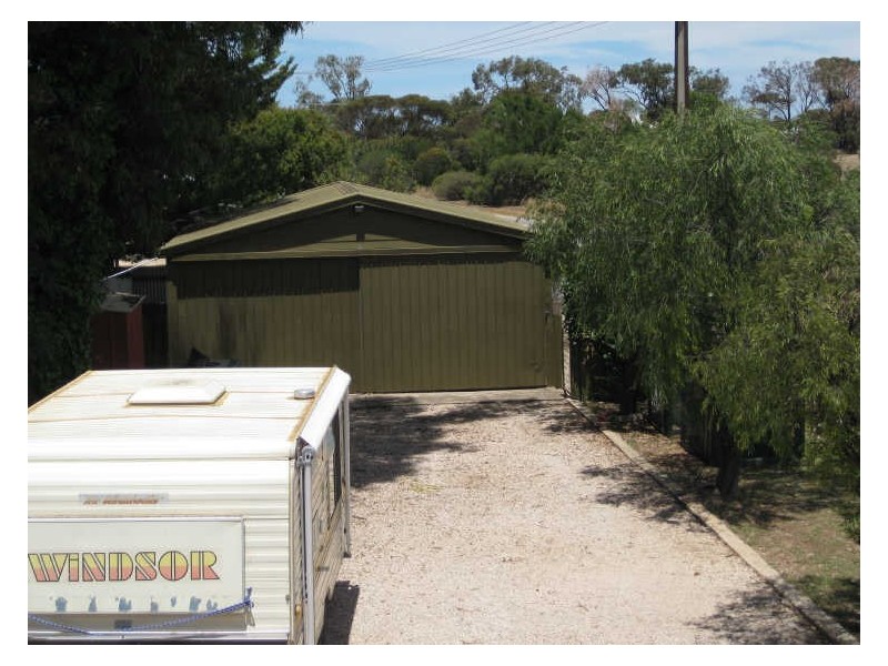 1 Buttfield Avenue, Port Vincent SA 5581