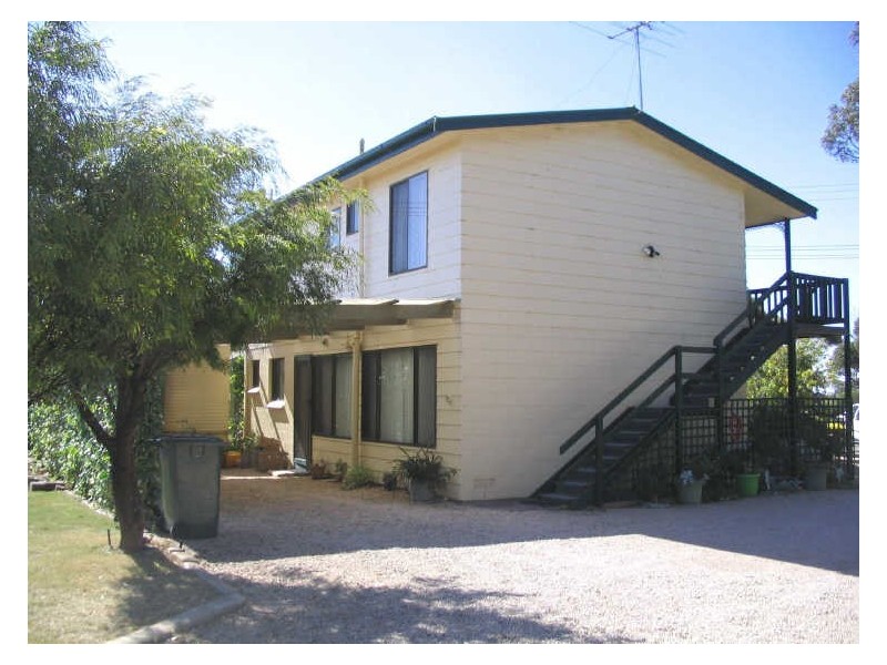 1 Buttfield Avenue, Port Vincent SA 5581