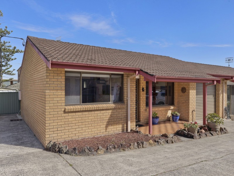 1/21 Torres Street, Killarney Vale NSW 2261