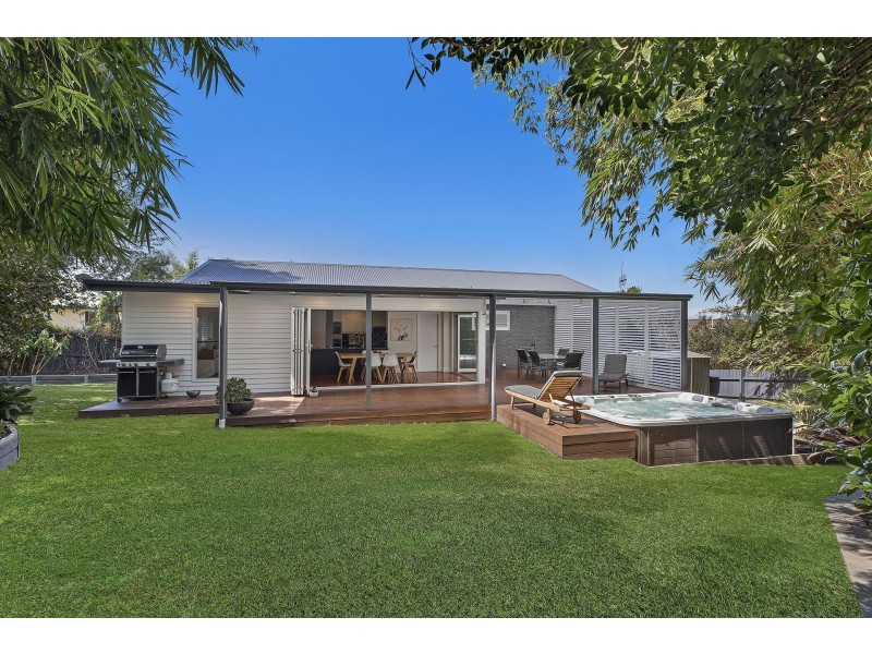 3 Alimah Close, Tumbi Umbi NSW 2261