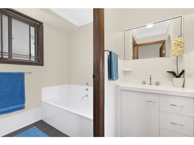 23 South Street, Killarney Vale NSW 2261