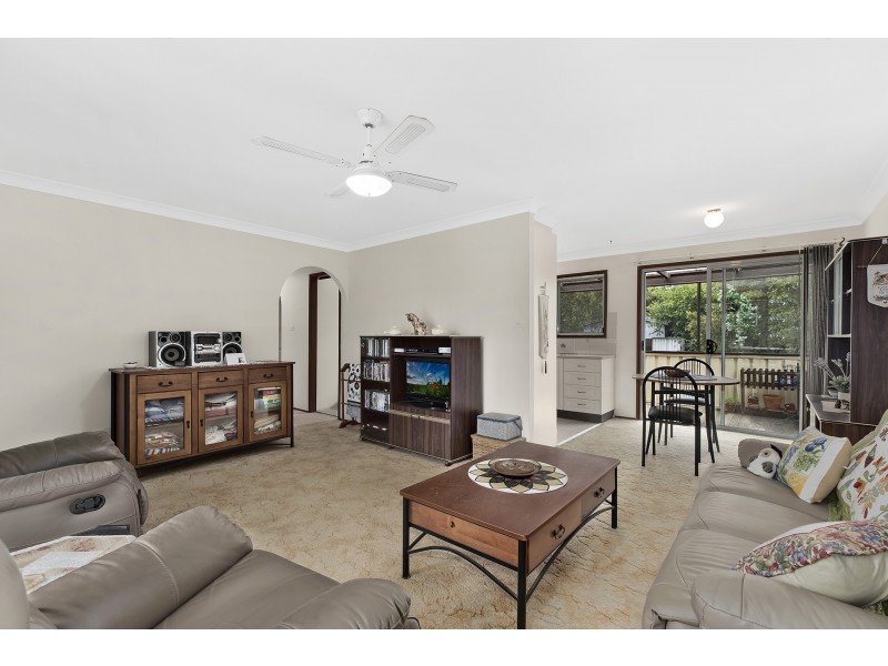 117 Kerry Cresent, Berkeley Vale NSW 2261