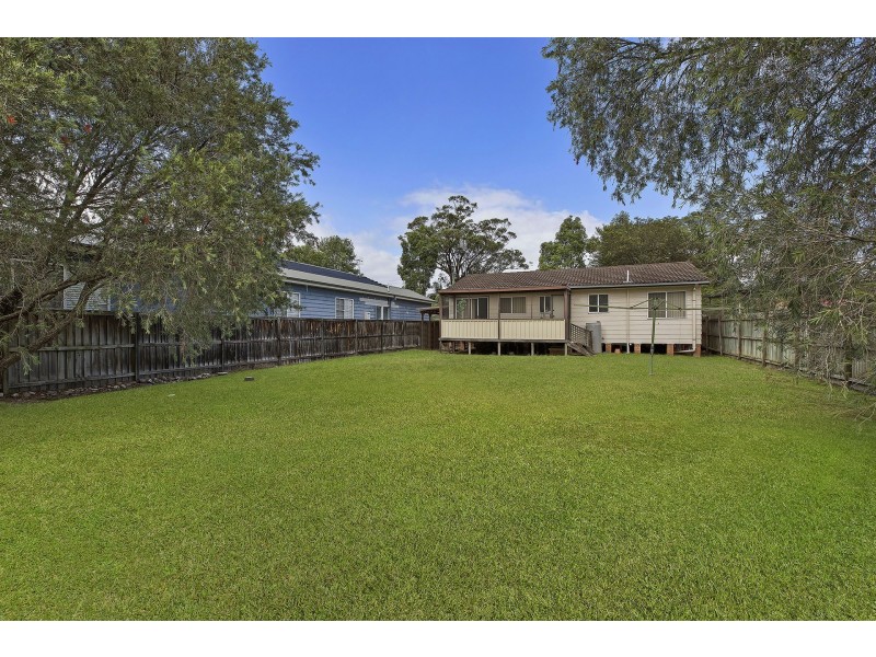 117 Kerry Cresent, Berkeley Vale NSW 2261