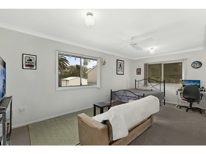 60 Lucinda Avenue, Killarney Vale NSW 2261