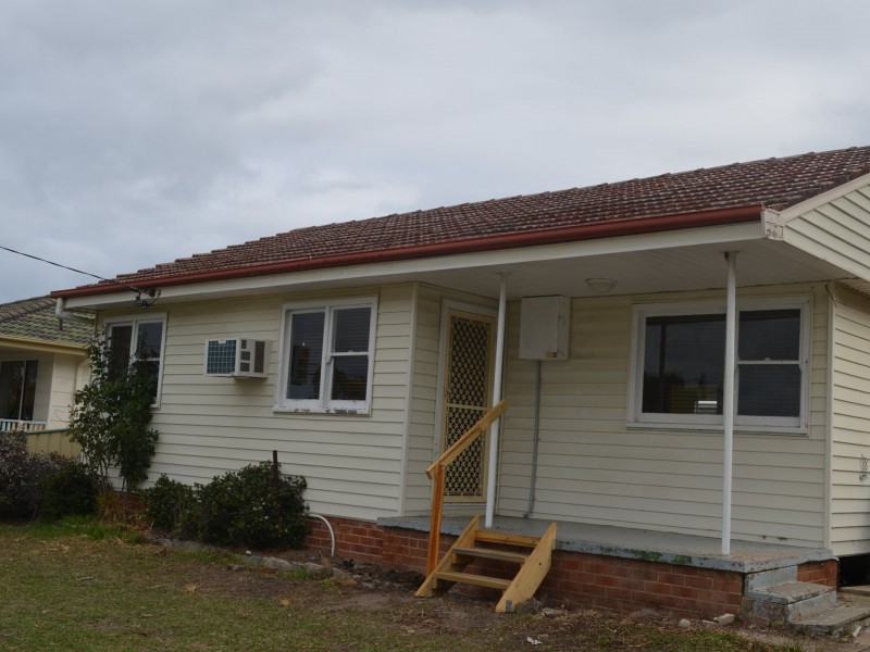 102 Robertson Road, Killarney Vale NSW 2261