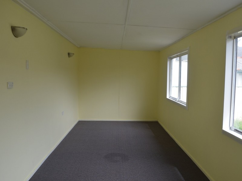 102 Robertson Road, Killarney Vale NSW 2261