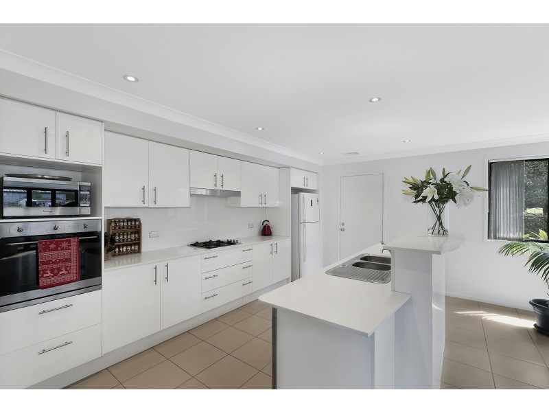 22 Kauai Avenue, Chittaway Bay NSW 2261