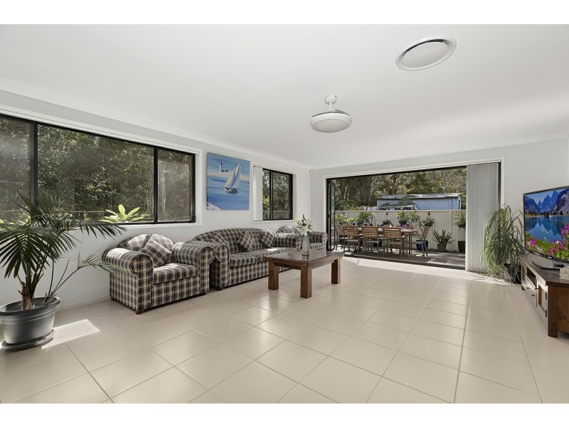 22 Kauai Avenue, Chittaway Bay NSW 2261