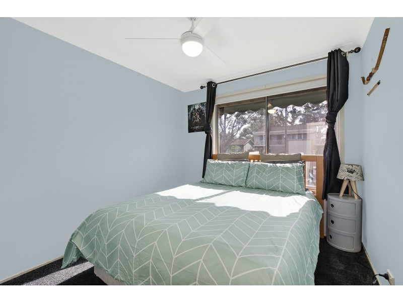 15 Kerry Crescent, Berkeley Vale NSW 2261