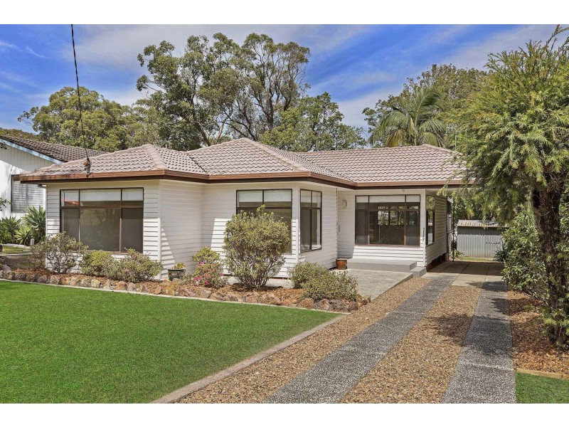 40 George Hely Crescent, Killarney Vale NSW 2261