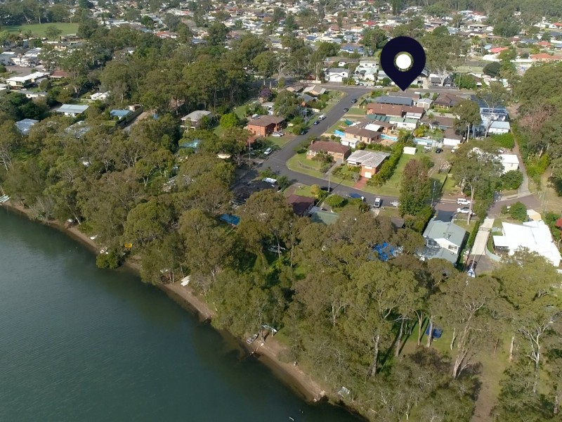 1 Harwood Close, Mannering Park NSW 2259