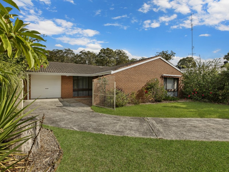 1 Harwood Close, Mannering Park NSW 2259