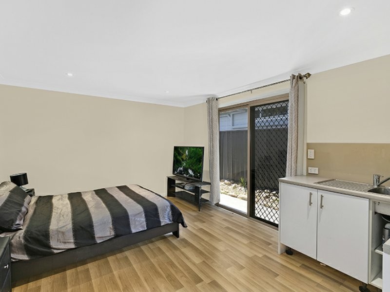 18A Macarthur St, Killarney Vale NSW 2261