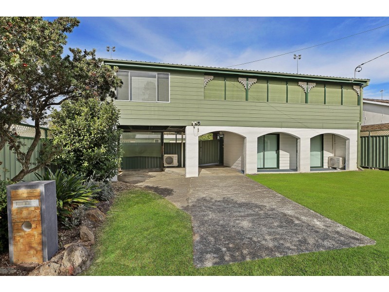 33 Mawson Drive, Killarney Vale NSW 2261