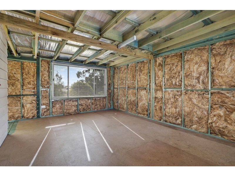 33 Mawson Drive, Killarney Vale NSW 2261
