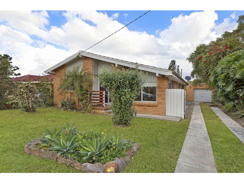 10 Warratta Road, Killarney Vale NSW 2261