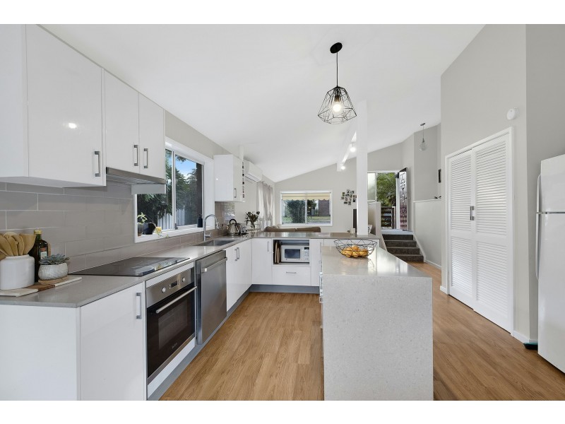 10 Warratta Road, Killarney Vale NSW 2261
