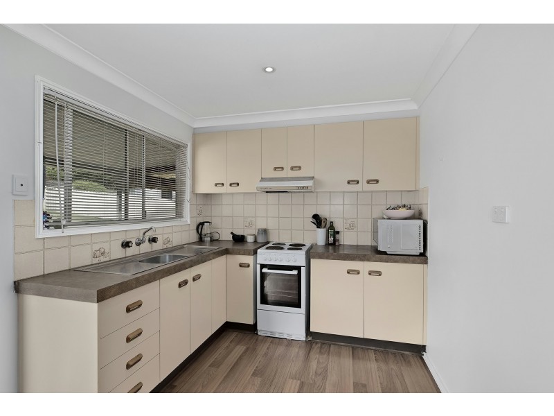 6 Peach Ave, Tumbi Umbi NSW 2261