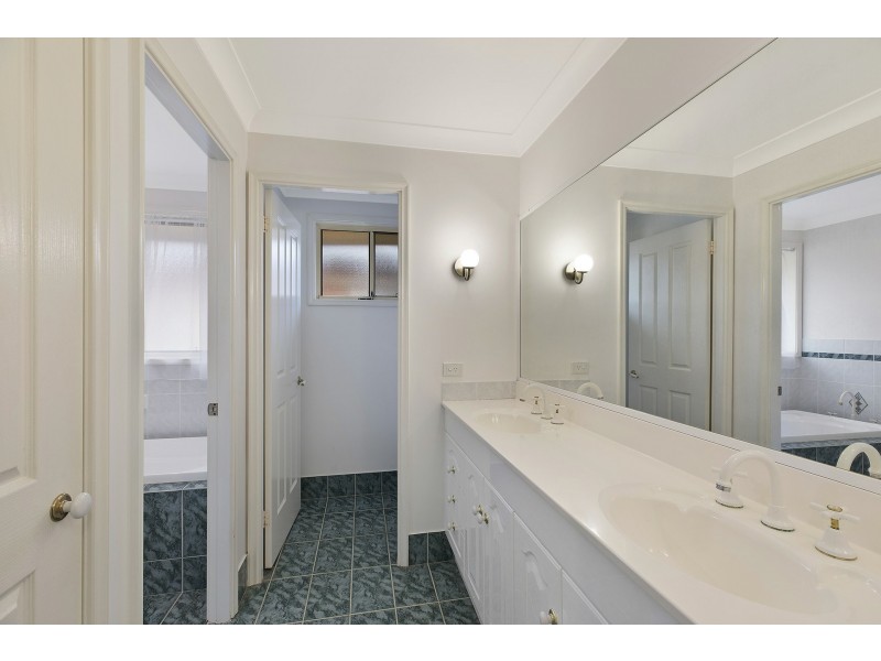 37 Molsten Avenue, Tumbi Umbi NSW 2261