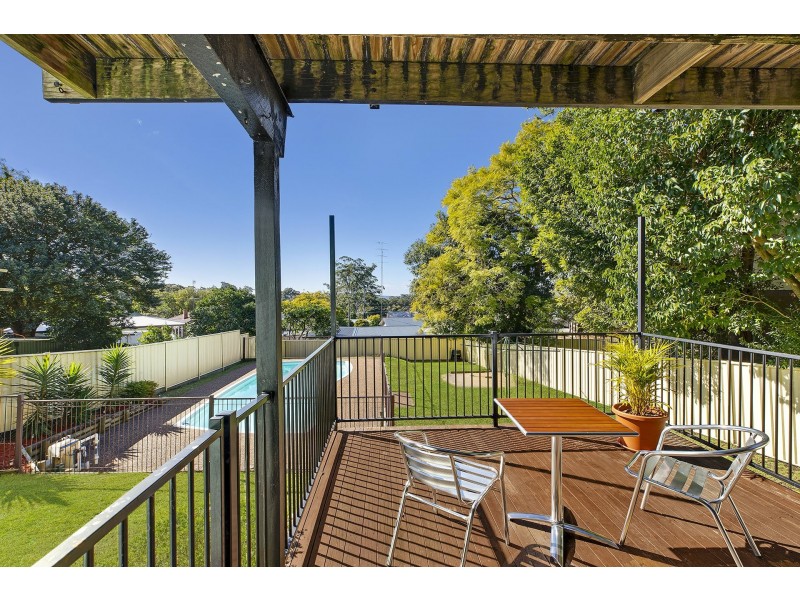 77 Wyong Road, Berkeley Vale NSW 2261