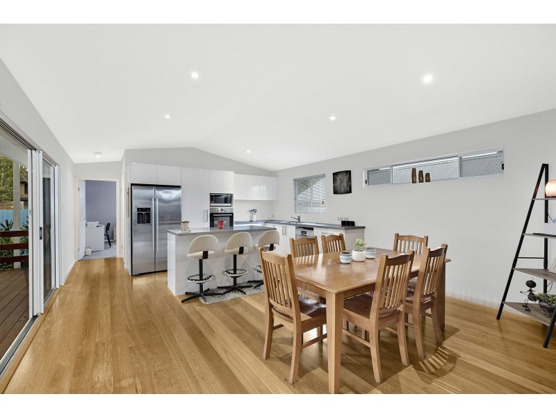 16 Macarthur Street, Killarney Vale NSW 2261