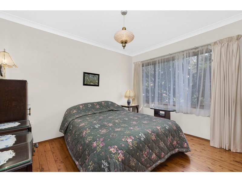 21 Donegal Road, Berkeley Vale NSW 2261