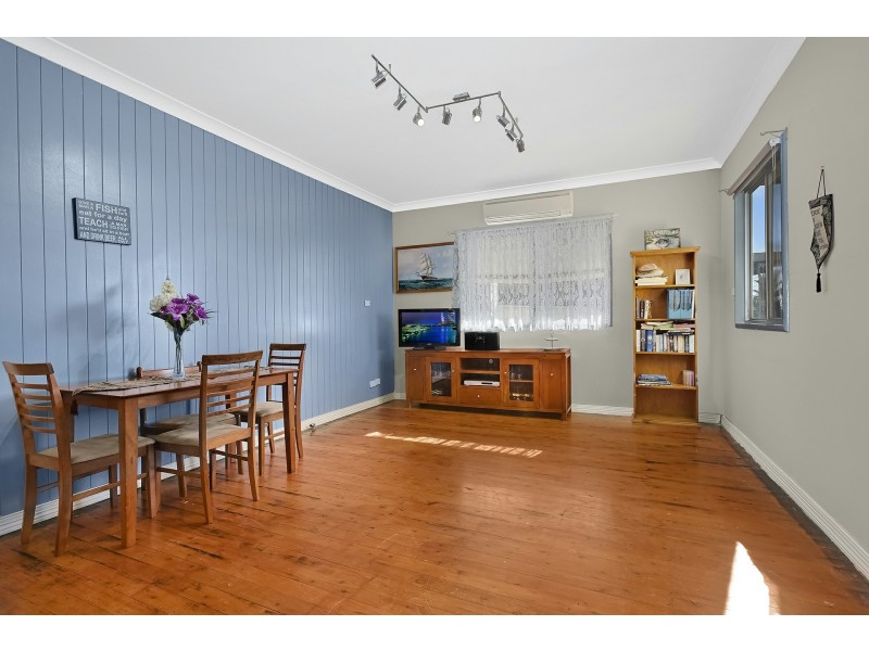 33 Farrar Road, Killarney Vale NSW 2261