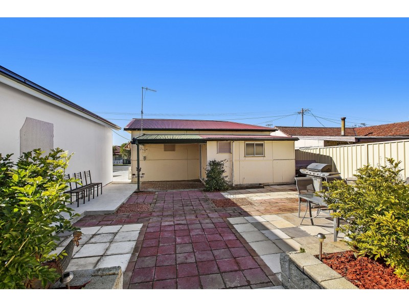 33 Farrar Road, Killarney Vale NSW 2261