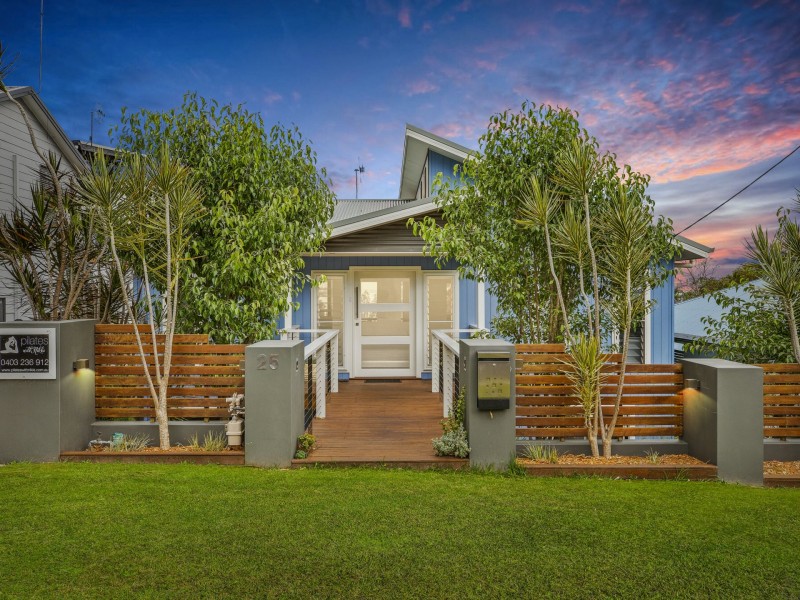 25 Donegal Road, Berkeley Vale NSW 2261