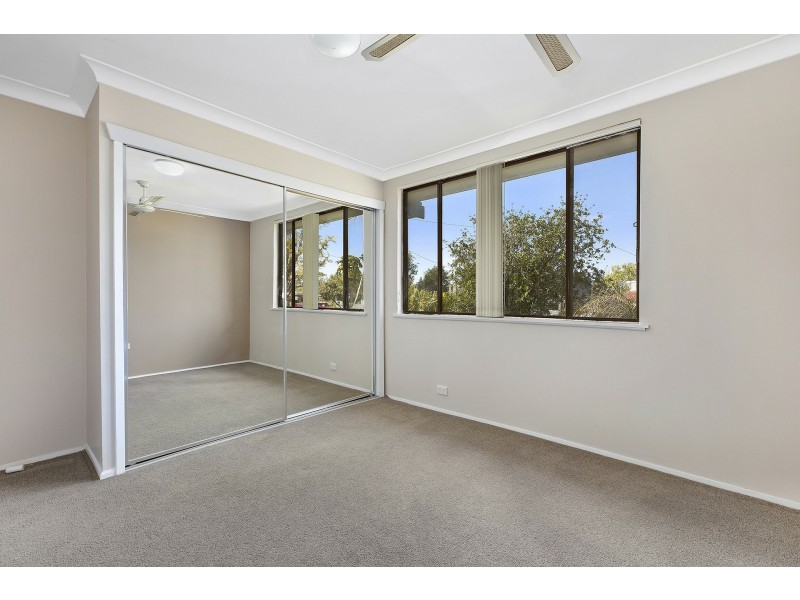 1 East Street, Killarney Vale NSW 2261