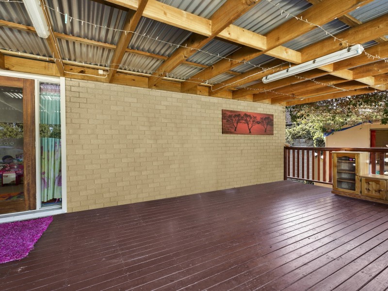6 Dampier Boulevard, Killarney Vale NSW 2261