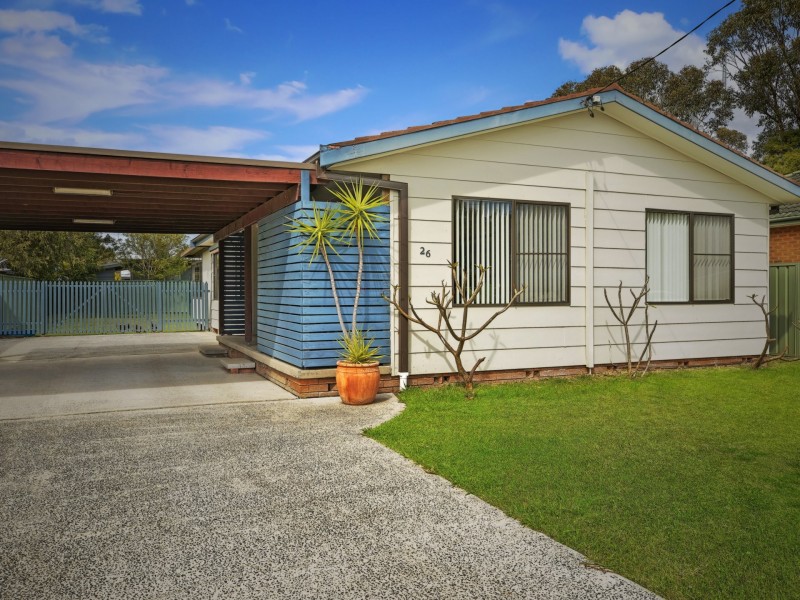 26 Erin Ave, Berkeley Vale NSW 2261
