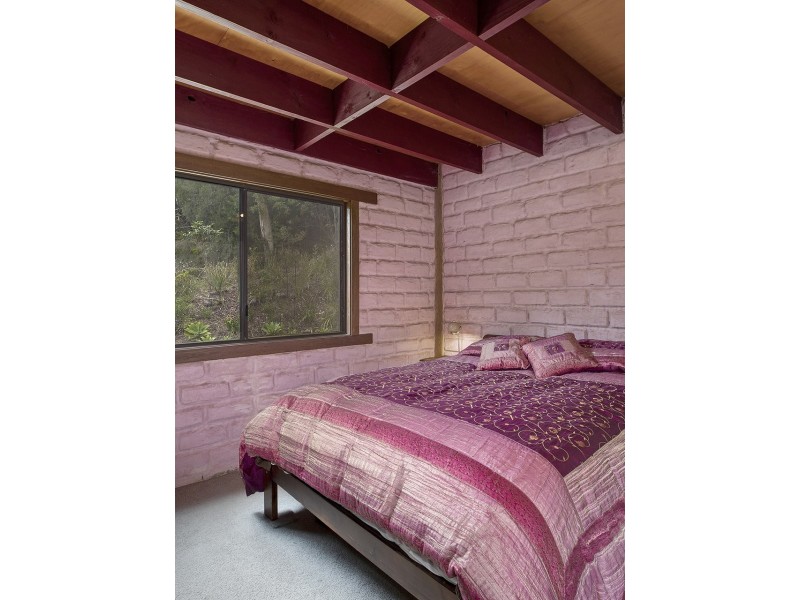 1 Coolong Close, Tumbi Umbi NSW 2261