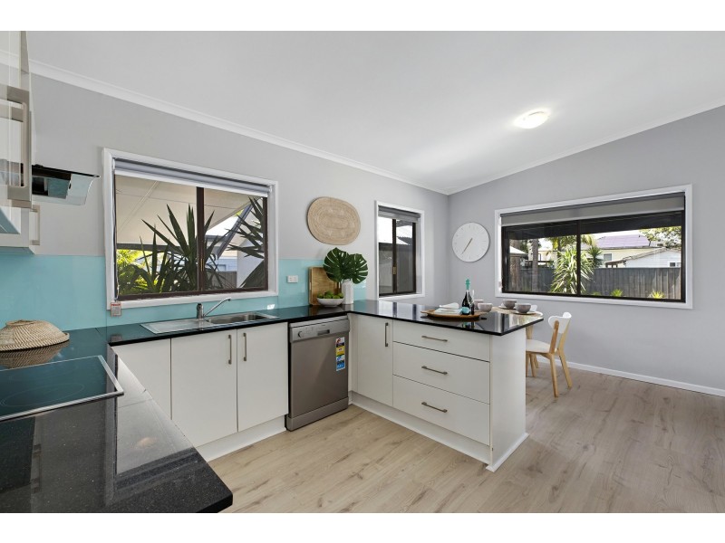 18 Macarthur Street, Killarney Vale NSW 2261