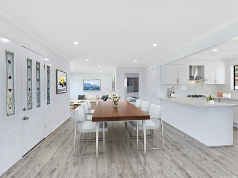 33 St James Avenue, Berkeley Vale NSW 2261