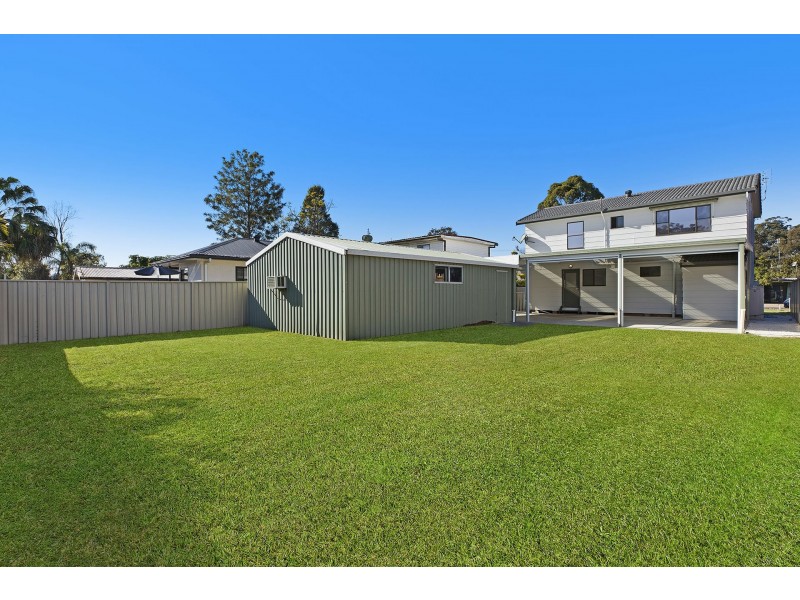 33 St James Avenue, Berkeley Vale NSW 2261
