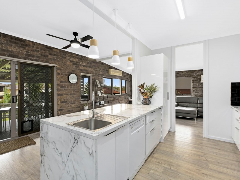 57 Cunningham Road, Killarney Vale NSW 2261