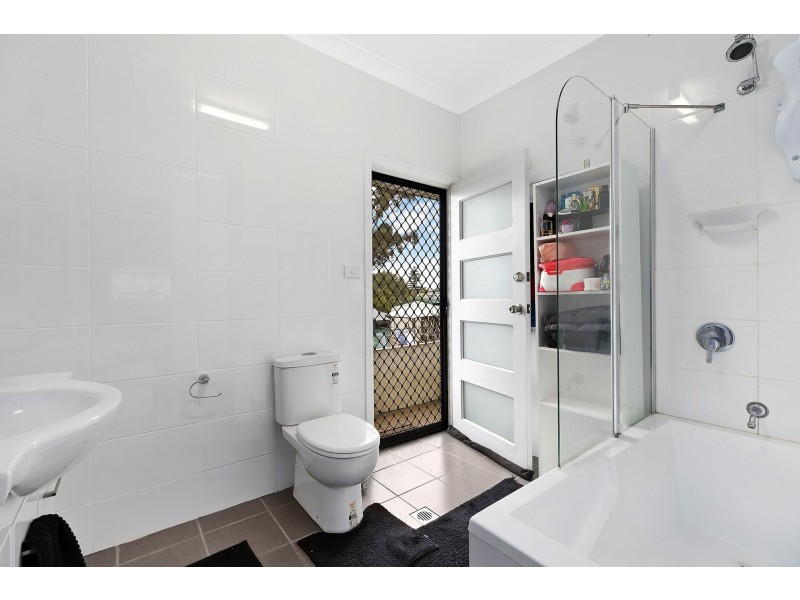 162 Wyong Road, Killarney Vale NSW 2261