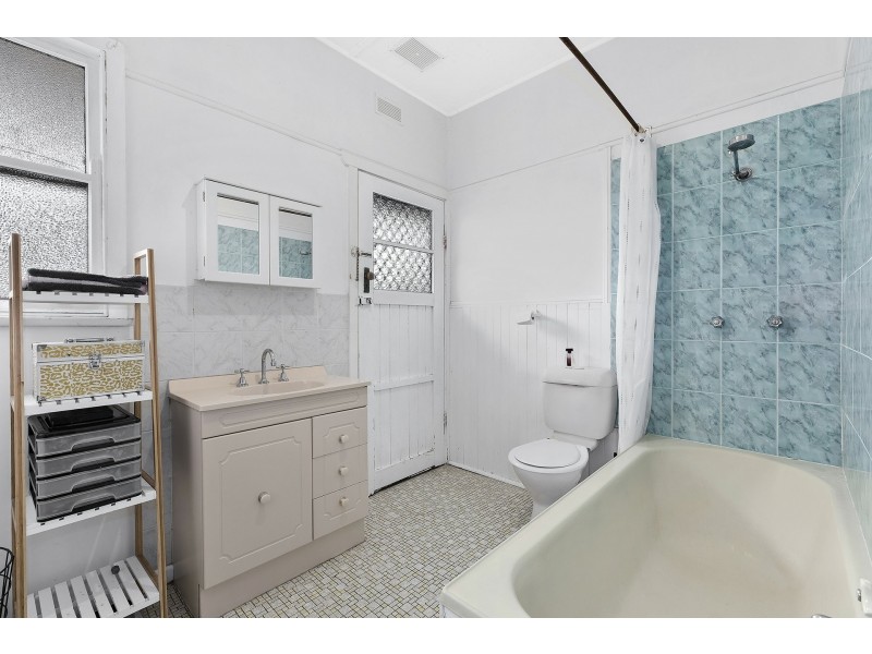 162 Wyong Road, Killarney Vale NSW 2261