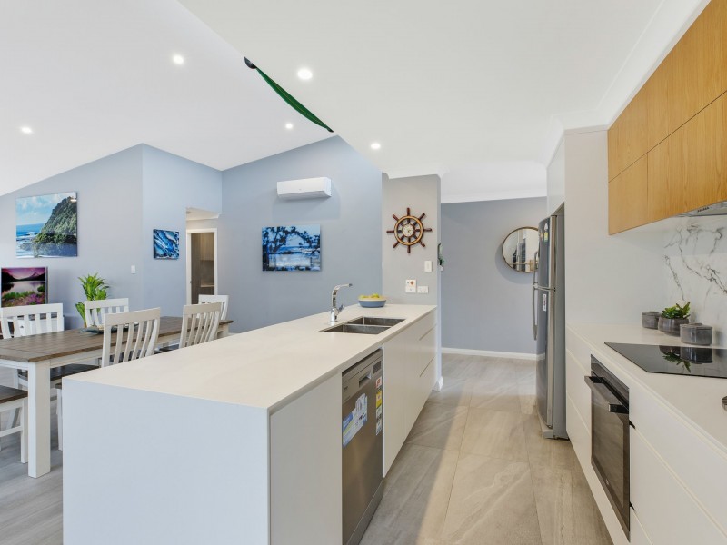 56 Flinders Ave, Killarney Vale NSW 2261