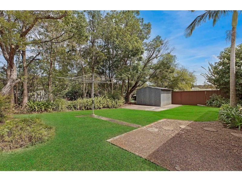 40 George Hely Crescent, Killarney Vale NSW 2261