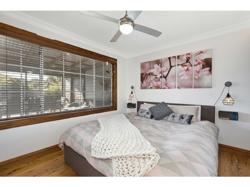 15 Ithaca Street, Bateau Bay NSW 2261